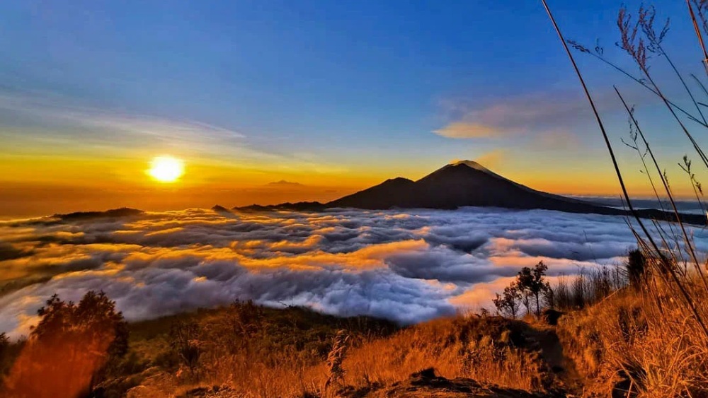 mtbatur sunrise